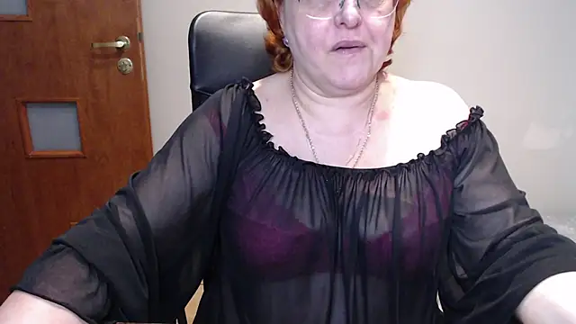 Snapshot of JoannaAndNeighbour chatting on 16, 3, 2025 JoannaAndNeighbour online show from 16, 3, 2025