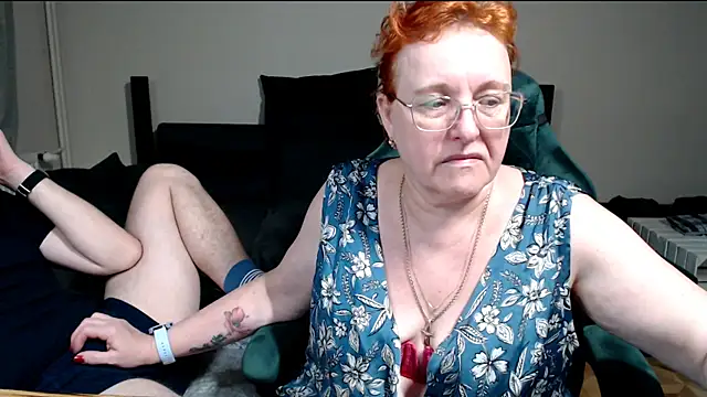 Snapshot of JoannaAndNeighbour chatting on 11, 2, 2026 JoannaAndNeighbour online show from 11, 2, 2026