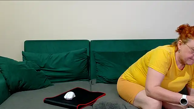 JoannaAndNeighbour online show from 6, 5, 2026