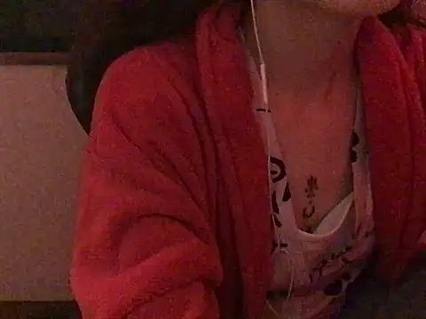 Snapshot of YumieCp chatting on 23, 2, 2025 YumieCp online show from 23, 2, 2025