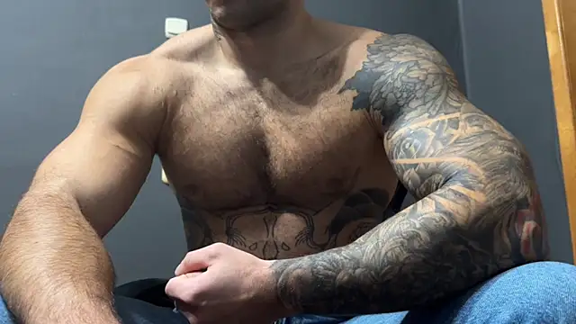 Snapshot of Mr_YourGod chatting on 15, 11, 2025 Mr YourGod online show from 15, 11, 2025