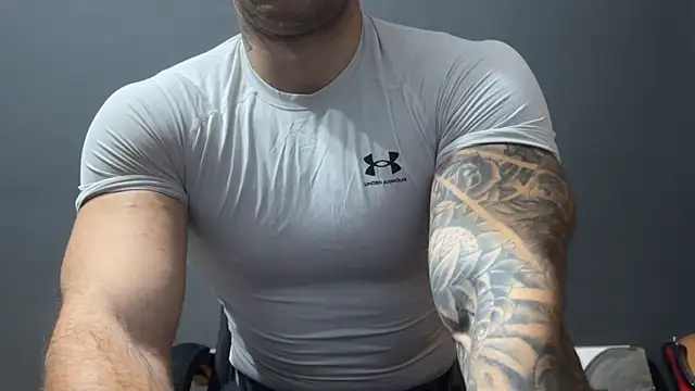 Snapshot of Mr_YourGod chatting on 17, 11, 2025 Mr YourGod online show from 17, 11, 2025