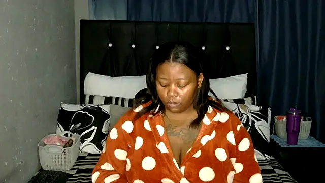 caramelbooty69 online show from 31, 3, 2026