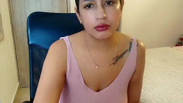 sara2520 online show from 15, 5, 2026