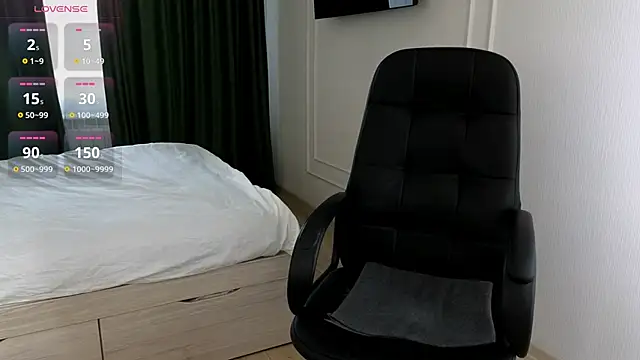 Snapshot of Rory_Reed chatting on 10, 2, 2026 Rory Reed online show from 10, 2, 2026