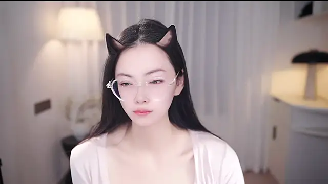 Ocean--Lili online show from 7, 11, 2025