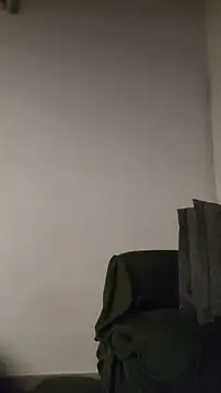 Snapshot of ZaraHoney chatting on 21, 11, 2025 ZaraHoney online show from 21, 11, 2025