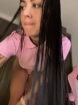 Sarasanders 4 online show from 12, 12, 2024