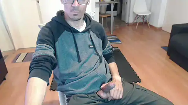 Snapshot of guachin_hunk chatting on 27, 9, 2025 guachin hunk online show from 27, 9, 2025