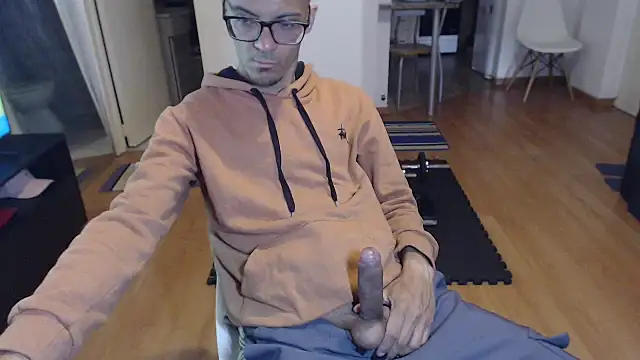 Snapshot of guachin_hunk chatting on 30, 9, 2025 guachin hunk online show from 30, 9, 2025