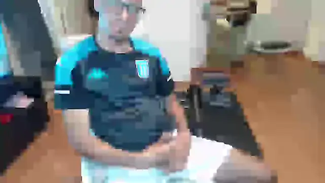 Snapshot of guachin_hunk chatting on 22, 10, 2025 guachin hunk online show from 22, 10, 2025