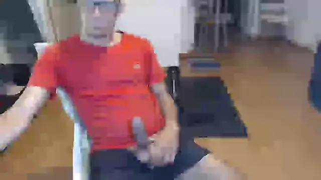 Snapshot of guachin_hunk chatting on 2, 11, 2025 guachin hunk online show from 2, 11, 2025