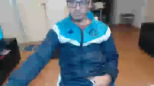 guachin hunk online show from 15, 6, 2026
