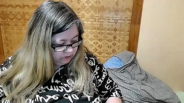 Snapshot of sex2 chatting on 8, 2, 2025 sex2 online show from 8, 2, 2025