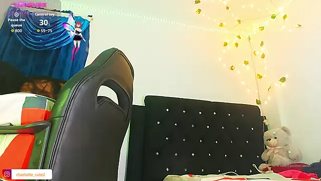 Snapshot of cute_charlotte_ chatting on 18, 9, 2025 cute charlotte  online show from 18, 9, 2025