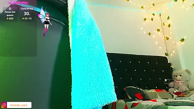 Snapshot of cute_charlotte_ chatting on 23, 9, 2025 cute charlotte  online show from 23, 9, 2025