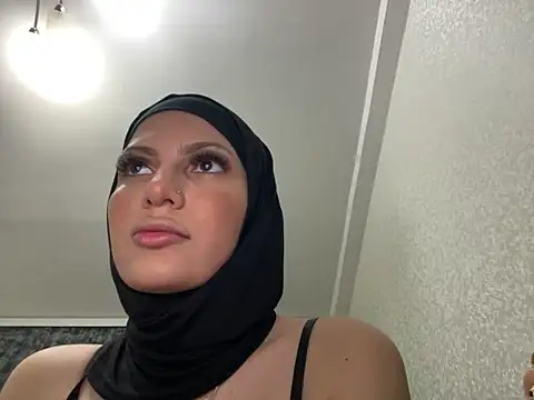 Snapshot of GumusGuray chatting on 14, 3, 2025 GumusGuray online show from 14, 3, 2025