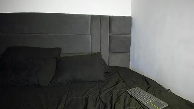 alejandro  2 online show from 14, 1, 2026