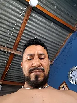 Snapshot of Eumanzor chatting on 4, 4, 2026 Eumanzor online show from 4, 4, 2026