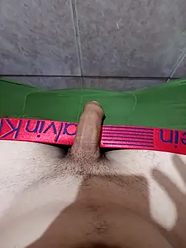 Draguito97 online show from 7, 2, 2026