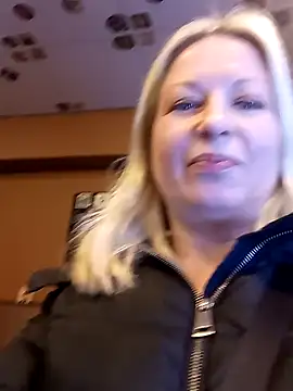 Snapshot of Arina_smiles chatting on 26, 1, 2025 Arina smiles online show from 26, 1, 2025