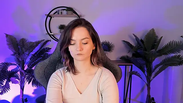 SamantaLong online show from 2, 12, 2024