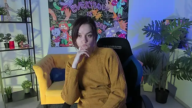 SamantaLong online show from 4, 12, 2024