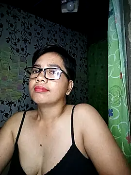 Snapshot of lovely_samxxx24 chatting on 7, 3, 2025 lovely samxxx24 online show from 7, 3, 2025