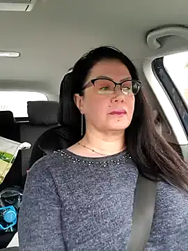 x  KHALEESI  x online show from 13, 12, 2024