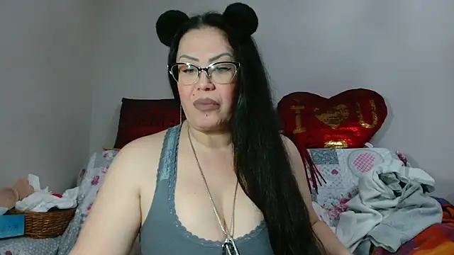 x  KHALEESI  x online show from 15, 12, 2024