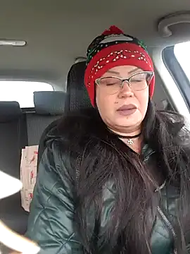 x  KHALEESI  x online show from 30, 12, 2024