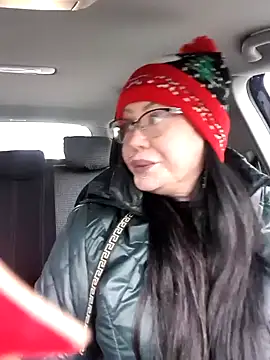 x  KHALEESI  x online show from 30, 12, 2024