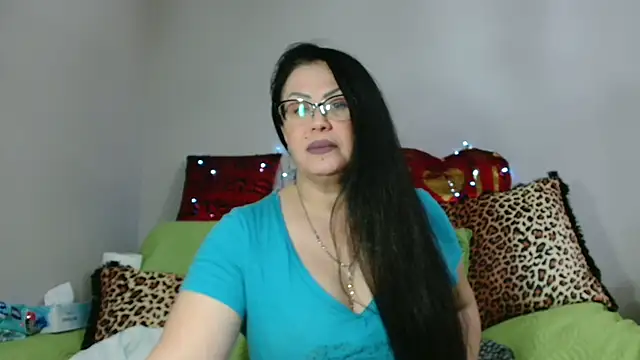 x  KHALEESI  x online show from 14, 1, 2025