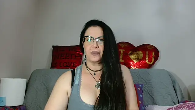 x  KHALEESI  x online show from 21, 9, 2025