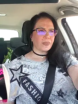 x  KHALEESI  x online show from 15, 5, 2026