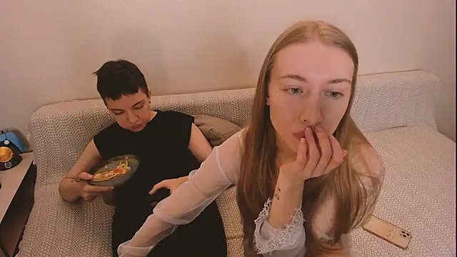 Snapshot of secret_dreams__ chatting on 12, 2, 2026 secret dreams online show from 12, 2, 2026