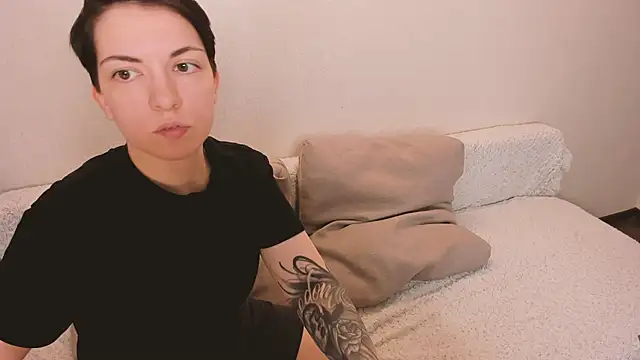 secret dreams   online show from 13, 6, 2026