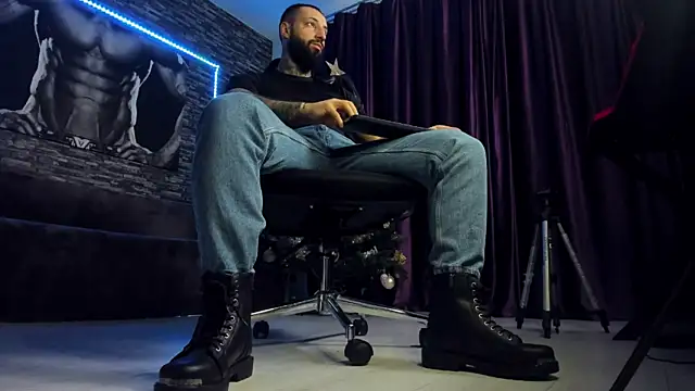 JonahHunt online show from 11, 12, 2024
