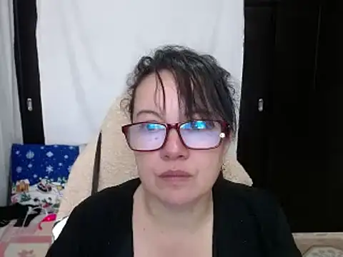 Snapshot of Sonialorens_ chatting on 13, 12, 2024 Sonialorens online show from 13, 12, 2024