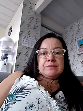 Sonialorens  online show from 15, 6, 2026