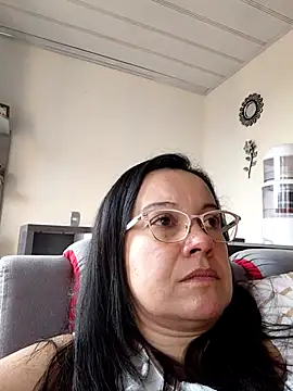 Sonialorens  online show from 16, 6, 2026
