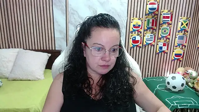 Sonialorens  online show from 23, 6, 2026