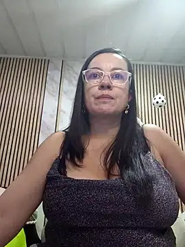 Sonialorens  online show from 27, 6, 2026