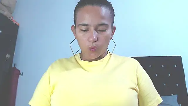 isabella dirty69 online show from 19, 5, 2026