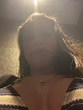 Snapshot of angelitasexy81 chatting on 31, 1, 2025 angelitasexy81 online show from 31, 1, 2025