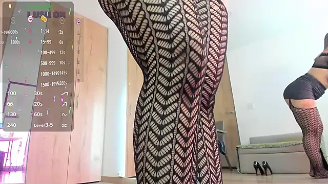 Snapshot of Ms_Valerypawg chatting on 15, 3, 2025 Ms Valerypawg online show from 15, 3, 2025