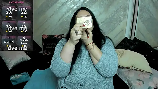 lady lauren online show from 4, 12, 2025