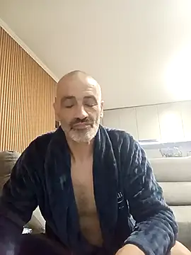 Gumatos online show from 16, 4, 2026