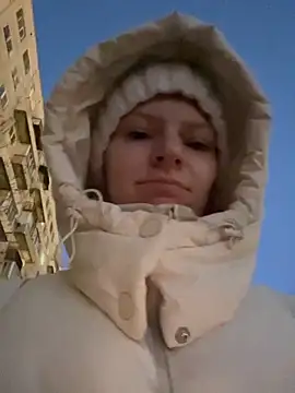 MaryHiggins online show from 15, 11, 2025