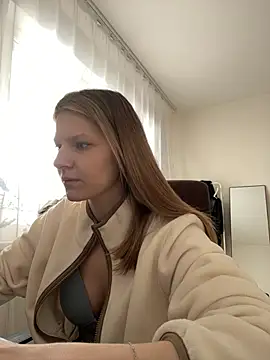 Snapshot of MaryHiggins chatting on 5, 2, 2026 MaryHiggins online show from 5, 2, 2026